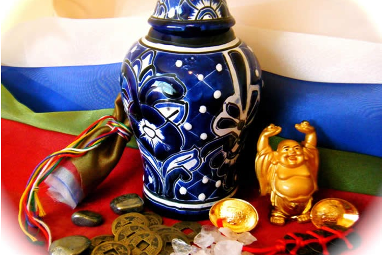 What is a Feng Shui Wealth Vase and How to Make One?